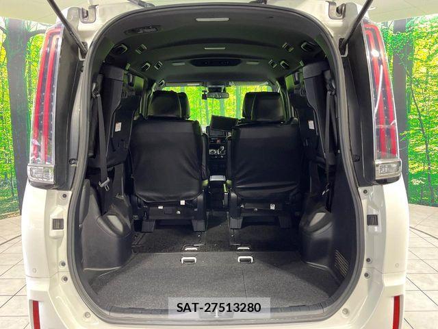 Toyota ESQUIRE 2019-04 7250729-10