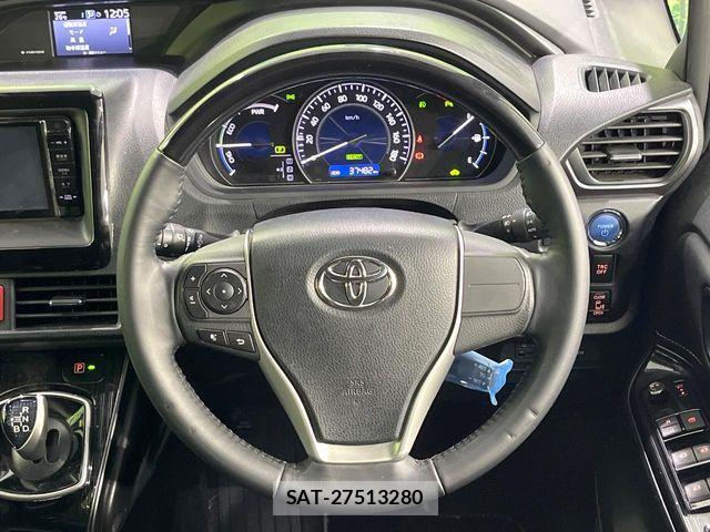 Toyota ESQUIRE 2019-04 7250729-11