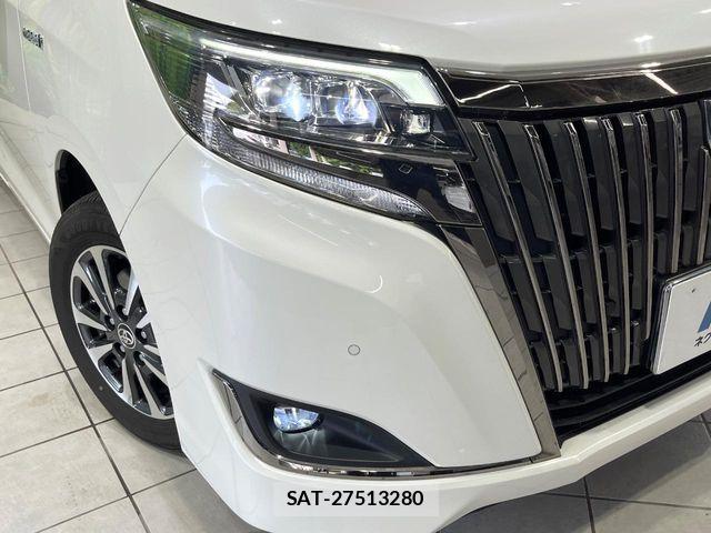 Toyota ESQUIRE 2019-04 7250729-12