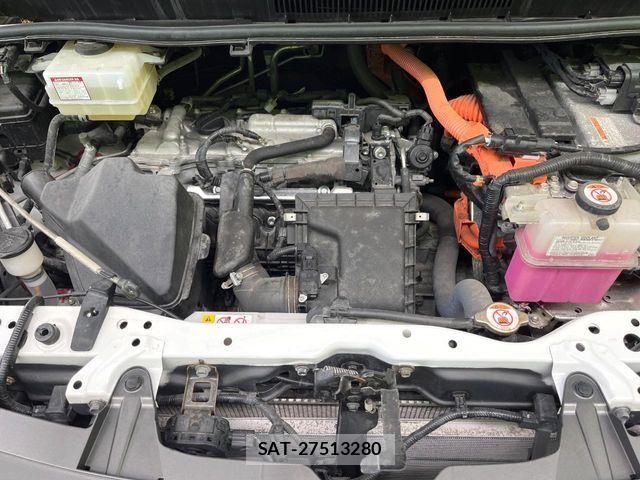 Toyota ESQUIRE 2019-04 7250729-17