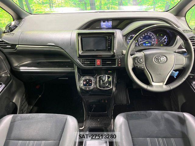 Toyota ESQUIRE 2019-04 7250729-1