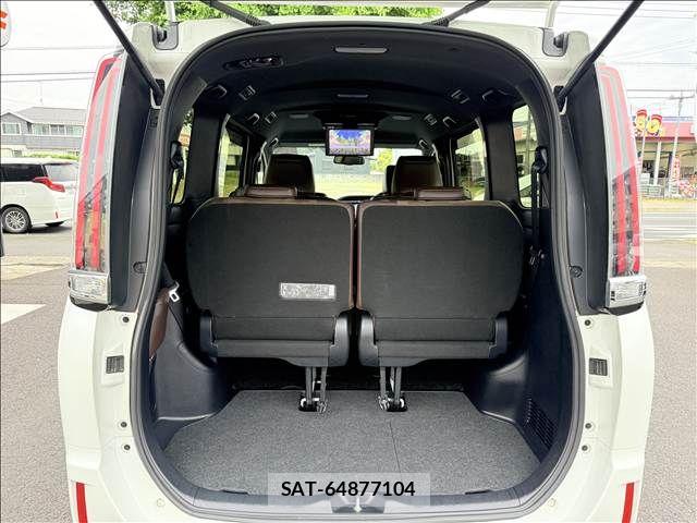 Toyota ESQUIRE 2018-09 7271861-10