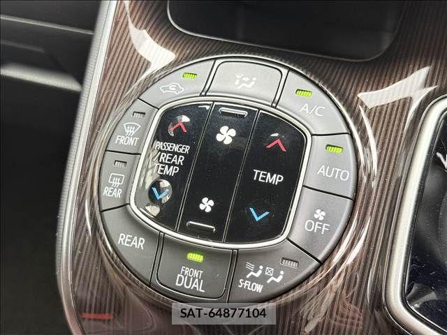 Toyota ESQUIRE 2018-09 7271861-13