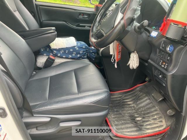 Toyota ESQUIRE 2017-07 7326950-13