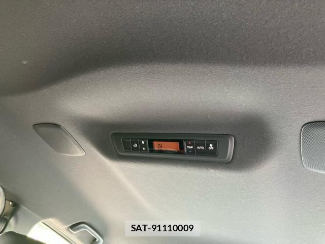 Toyota ESQUIRE 2017-07 7326950-16