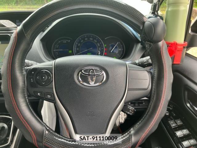 Toyota ESQUIRE 2017-07 7326950-17