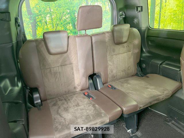 Toyota ESQUIRE 2017-12 7326943-9
