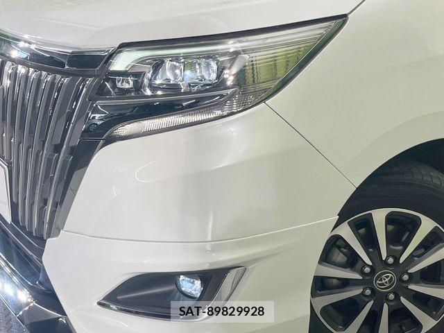 Toyota ESQUIRE 2017-12 7326943-12