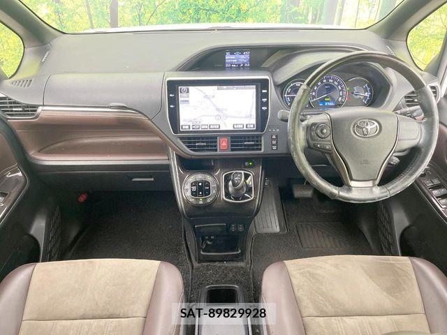 Toyota ESQUIRE 2017-12 7326943-1