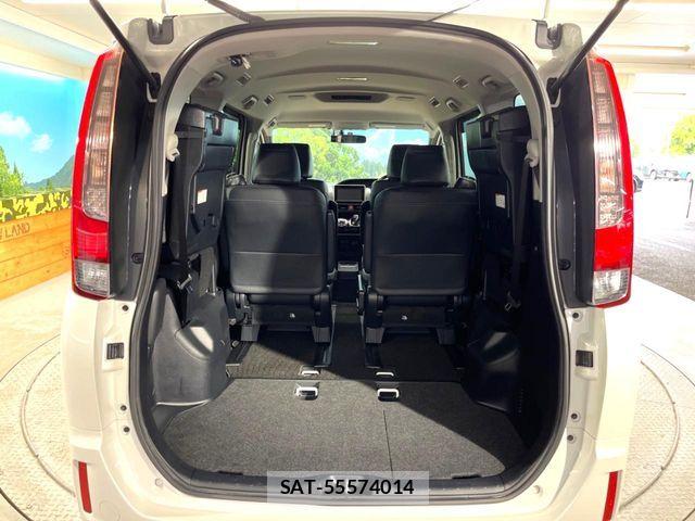 Toyota ESQUIRE 2015-04 7326946-10