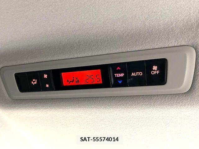 Toyota ESQUIRE 2015-04 7326946-4