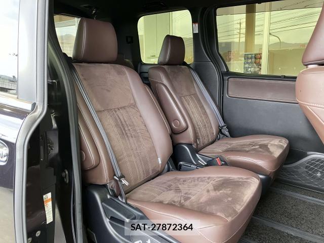 Toyota ESQUIRE 2017-07 7332686-19