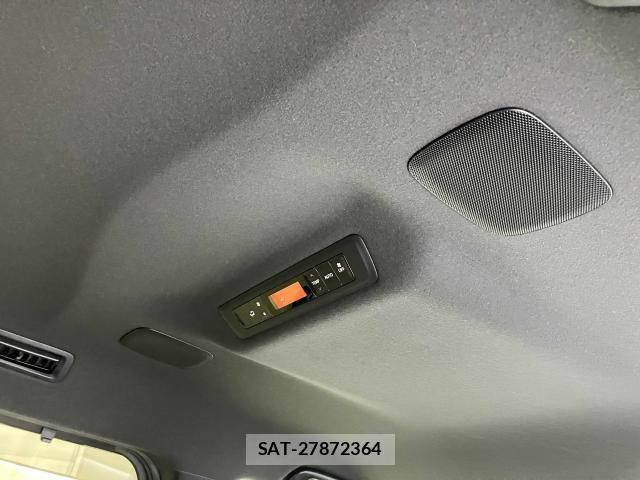 Toyota ESQUIRE 2017-07 7332686-20