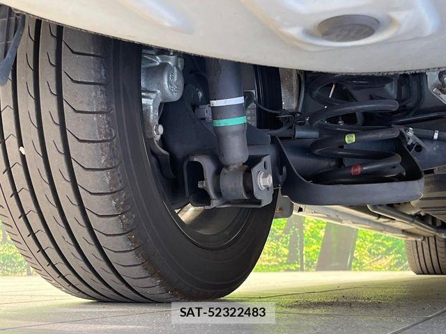 Toyota ESQUIRE 2016-06 7326944-19