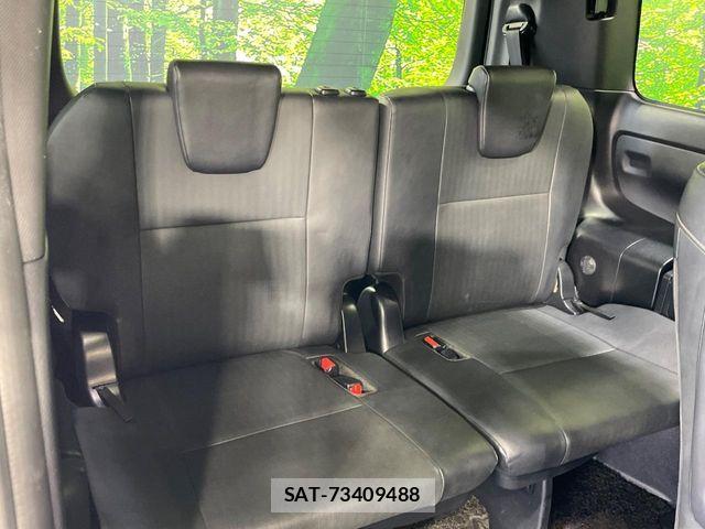 Toyota ESQUIRE 2016-05 7326945-10