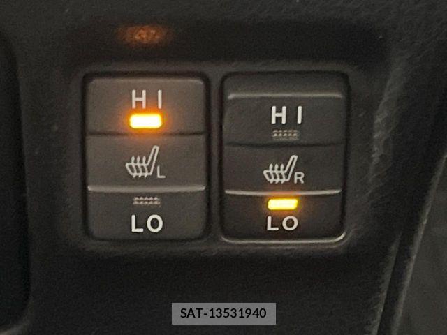 Toyota ESQUIRE 2015-03 7326947-6