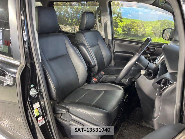Toyota ESQUIRE 2015-03 7326947-8