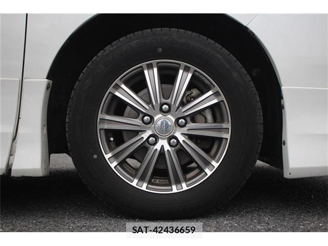 Toyota ESQUIRE 2015-09 7326948-13