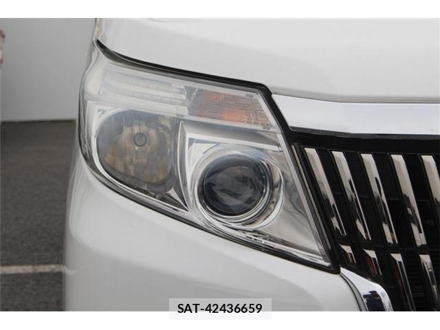 Toyota ESQUIRE 2015-09 7326948-15