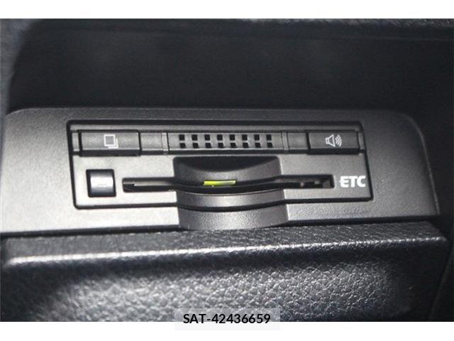 Toyota ESQUIRE 2015-09 7326948-6