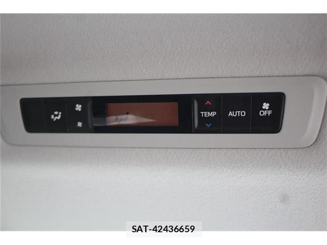 Toyota ESQUIRE 2015-09 7326948-7