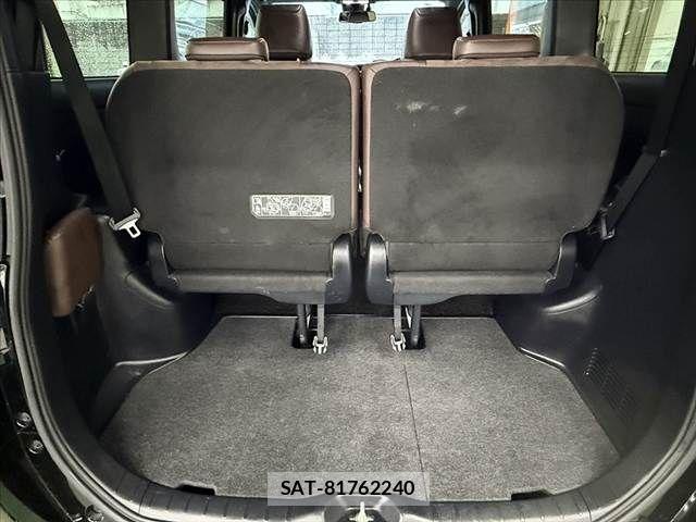 Toyota ESQUIRE 2017-09 7357670-21