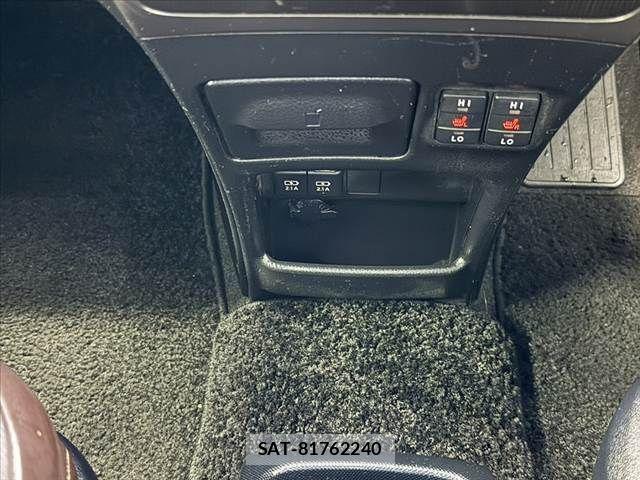 Toyota ESQUIRE 2017-09 7357670-25