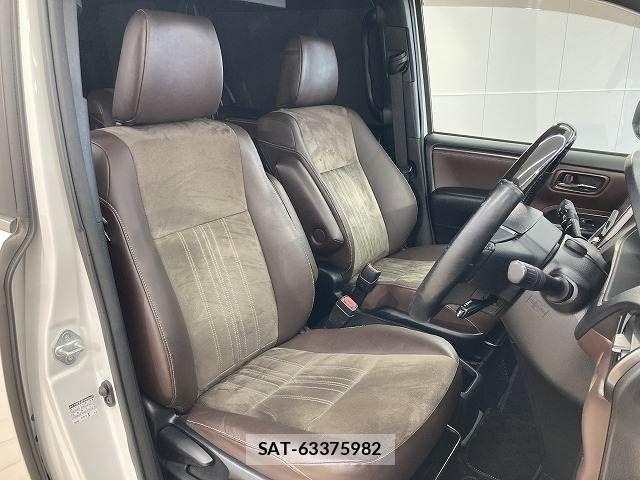 Toyota ESQUIRE 2019-05 7357663-10
