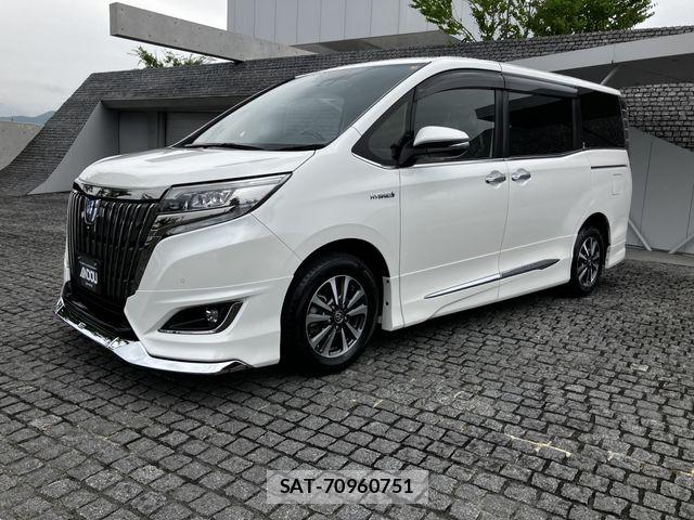 Toyota ESQUIRE 2019-06 7357662-1