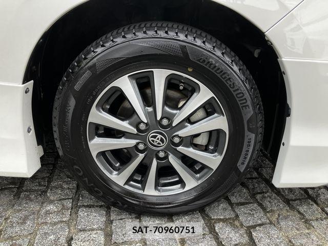 Toyota ESQUIRE 2019-06 7357662-7