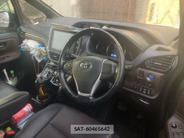 Toyota ESQUIRE 2016-03 7357666-10