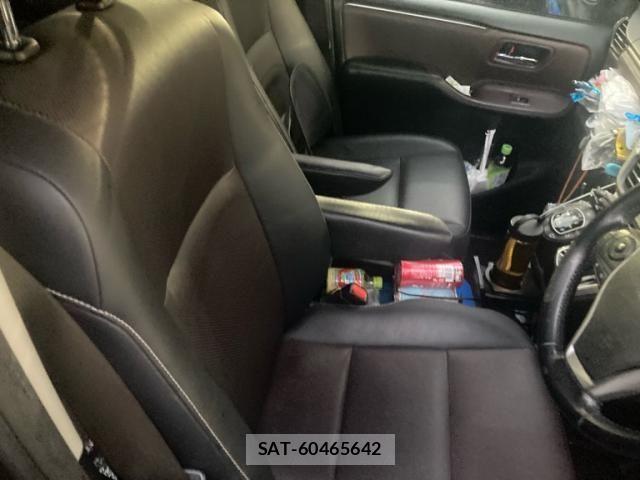 Toyota ESQUIRE 2016-03 7357666-11