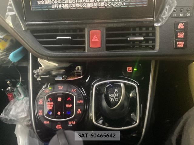 Toyota ESQUIRE 2016-03 7357666-18