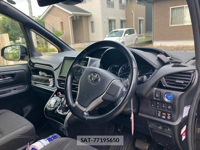 Toyota ESQUIRE 2017-03 7357667-10