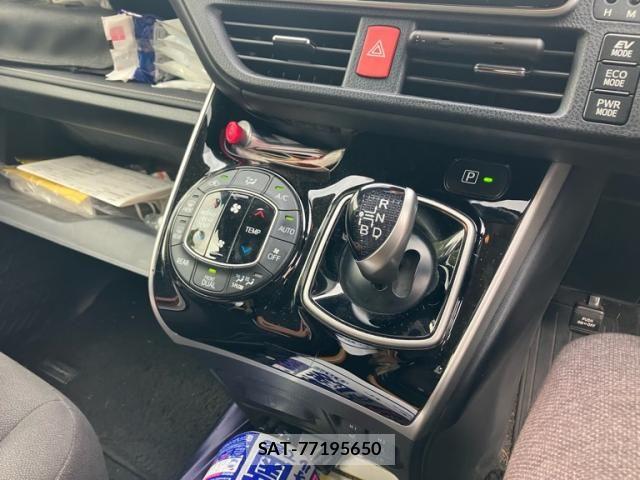 Toyota ESQUIRE 2017-03 7357667-21
