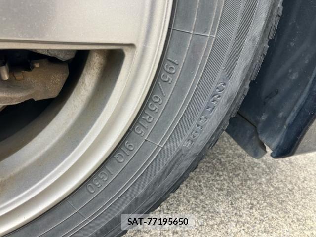Toyota ESQUIRE 2017-03 7357667-8