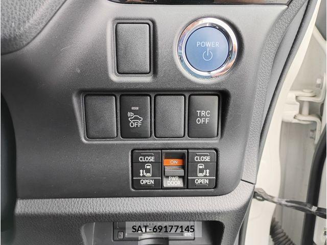 Toyota ESQUIRE 2014-11 7392081-15