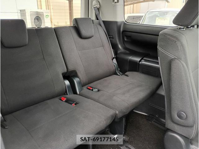 Toyota ESQUIRE 2014-11 7392081-18