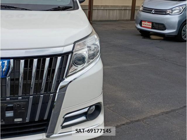 Toyota ESQUIRE 2014-11 7392081-23