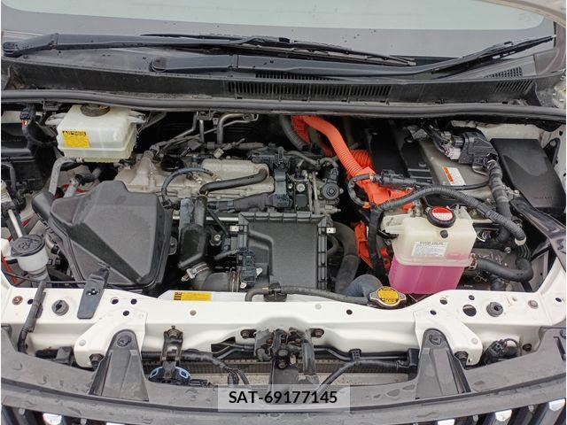 Toyota ESQUIRE 2014-11 7392081-29