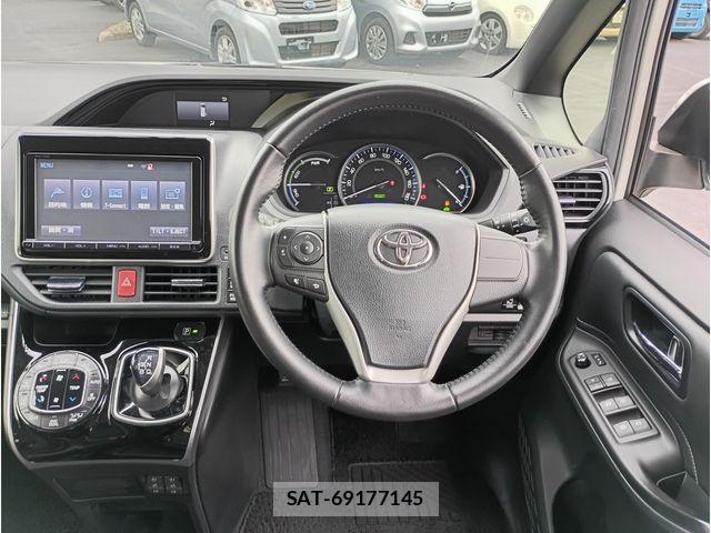 Toyota ESQUIRE 2014-11 7392081-7