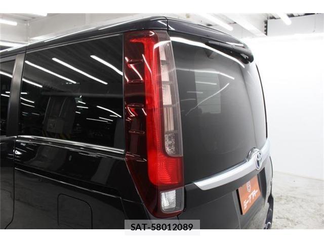 Toyota ESQUIRE 2016-05 7454167-17