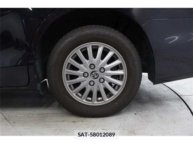 Toyota ESQUIRE 2016-05 7454167-24