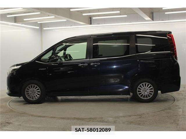Toyota ESQUIRE 2016-05 7454167-7