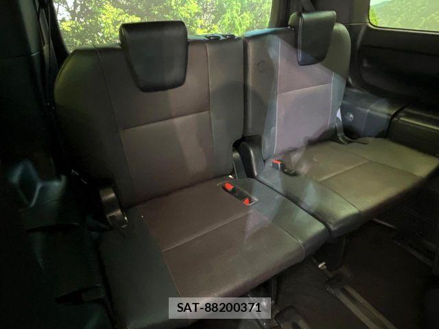 Toyota ESQUIRE 2020-09 7454157-9