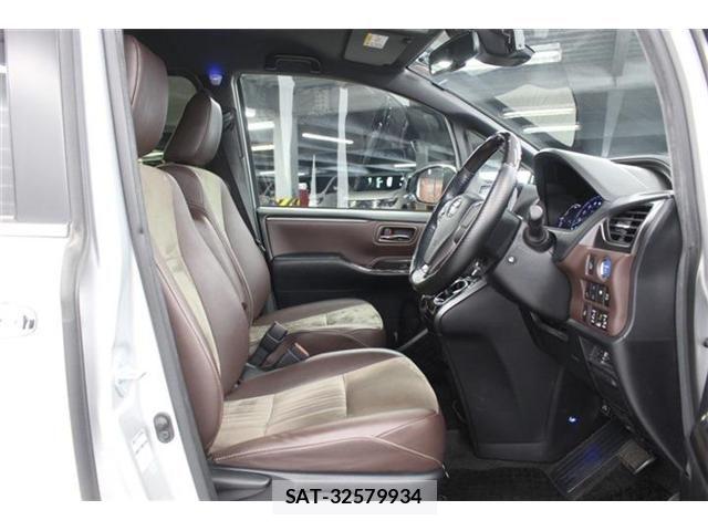 Toyota ESQUIRE 2018-09 7454163-28