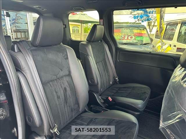 Toyota ESQUIRE 2019-05 7454159-9
