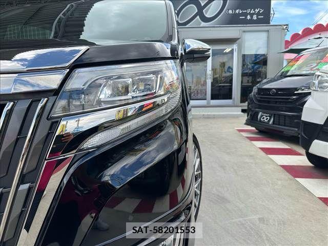 Toyota ESQUIRE 2019-05 7454159-3