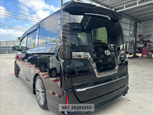 Toyota ESQUIRE 2019-05 7454159-5