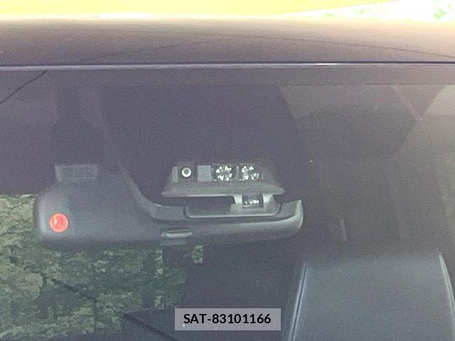Toyota ESQUIRE 2017-11 7500472-5